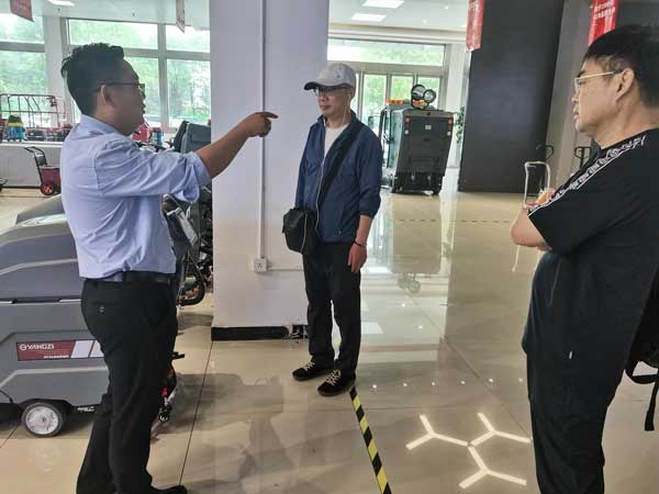 寒潮來襲！揚子清潔設備維護保養方式方法