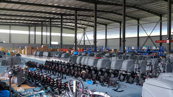 環衛清掃車廠家告訴你使用清掃車的原因