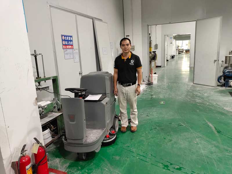 工廠為何選擇洗地機 工廠為何選擇洗地機