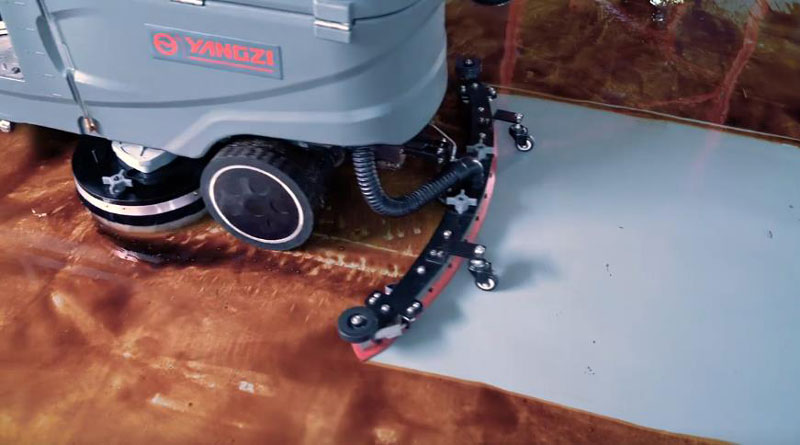 如何為您的地板類型選擇最佳工業洗地機