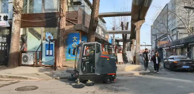 北京798藝術區使用揚子掃地機后，持續采購！