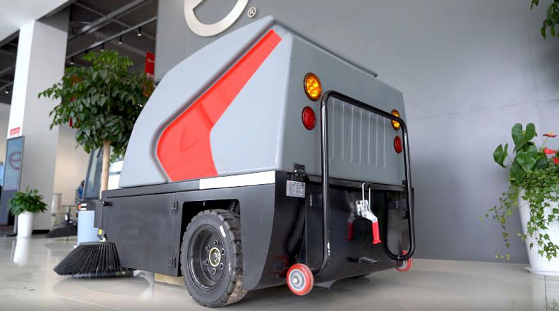 為什么很多人愿意接受電動掃地車 為什么很多人愿意接受電動掃地車