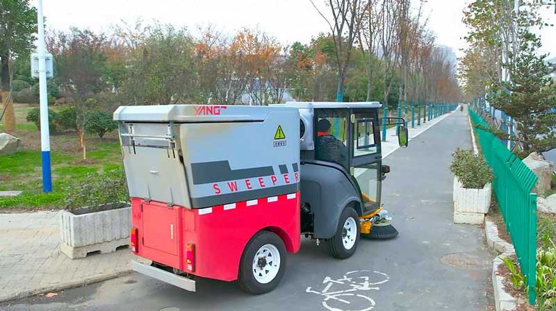 馬路掃地機使用優勢 馬路掃地機使用優勢