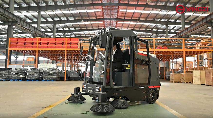 駕駛式掃地機的清潔優勢有哪些 駕駛式掃地機的清潔優勢有哪些