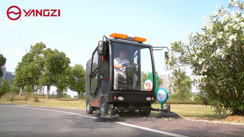 八個技巧教你如何快速保養駕駛式掃地機 八個技巧教你如何快速保養駕駛式掃地機